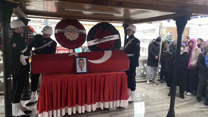 Eyüpsultan’da Kazada Hayatını Kaybeden Polis Memuru Son Yolculuğuna Uğurlandı