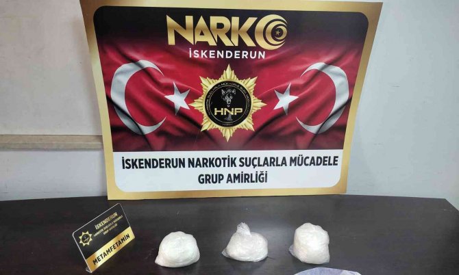Taksideki Valizde Uyuşturucu Ele Geçirildi: 2 Gözaltı