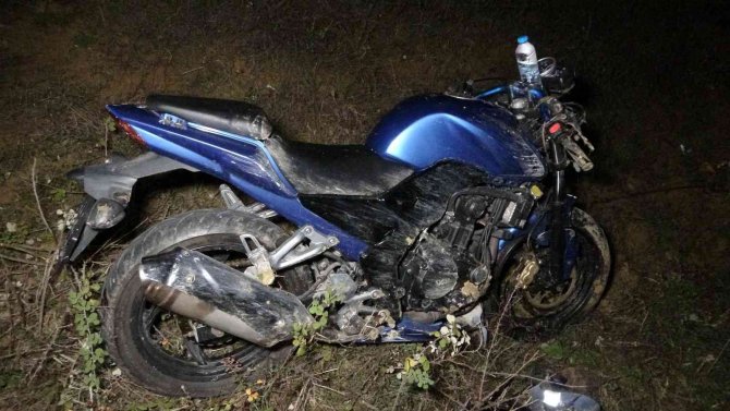 Kocaeli’de İki Motosiklet Çarpıştı: 4 Yaralı