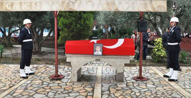 Genç Komisere Son Görev