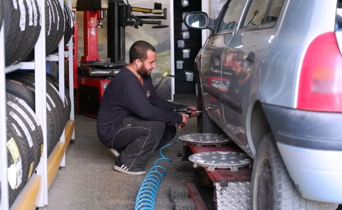 Trakya’da Lastikçilerde ‘Kış Lastiği’ Yoğunluğu