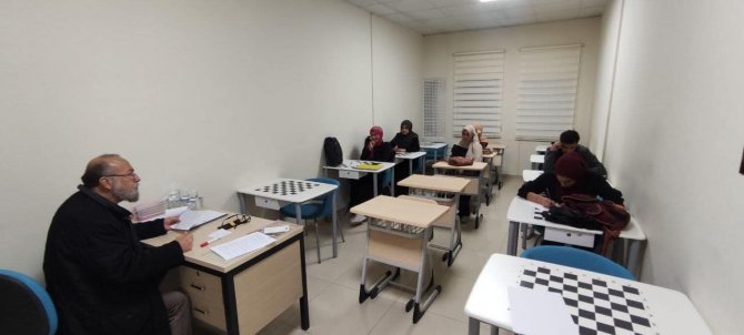 ‘Hikmethane’ Projesiyle Gençlerin Akademik Gelişimlerine Katkı Sağlanıyor