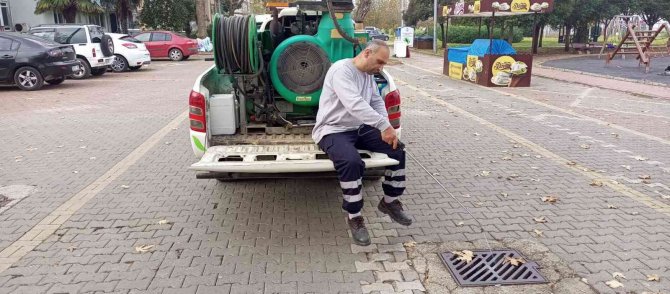 Yalova Belediyesi’nin İlaçlama Çalışmaları Yaz Kış Devam Ediyor