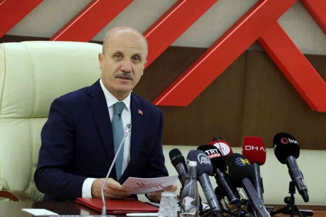 Yök İle Gençlik Ve Spor Bakanlığı Arasında Gençlere Yönelik İş Birliği Protokolü İmzalandı