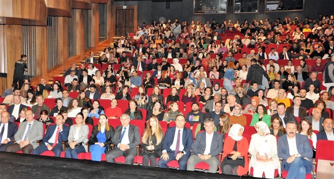 Öğretmenlere Müzikal Tiyatro