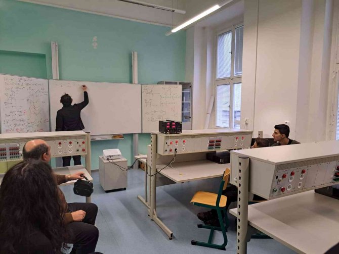 Öğretmenler Çek Cumhuriyeti’nde İşbaşı Eğitimi Programına Katıldı