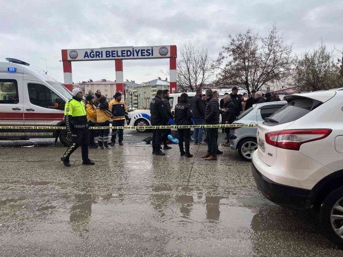 Ağrı’da Otomobilin Çarptığı Yaya Hayatını Kaybetti