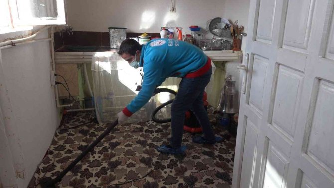 ‘Vefa’ Ekibi Kimsesizlerin Umudu Oldu