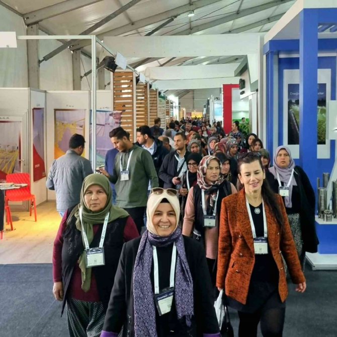 Tarımın Sultanları Growtech’te İnovasyon Ürünü Teknolojileri Görme Fırsatı Buldu