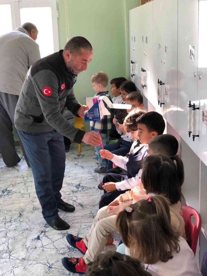 Adilcevaz’da 4-6 Yaş Kur’an Kursunun Açılışı Yapıldı