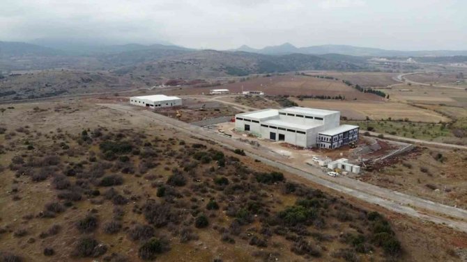 Ezine Organize Sanayi Bölgesi, Türkiye’nin Avrupa’ya Açılan Gıda Üretim Üssü Oluyor