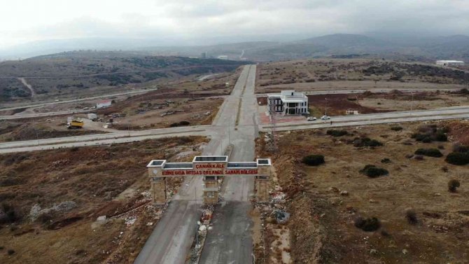 Ezine Organize Sanayi Bölgesi, Türkiye’nin Avrupa’ya Açılan Gıda Üretim Üssü Oluyor