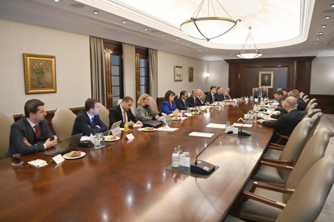 Çankaya Köşkü’ndeki Çalıştayda Ukrayna’daki Savaşın Küresel Etkileri Ele Alındı