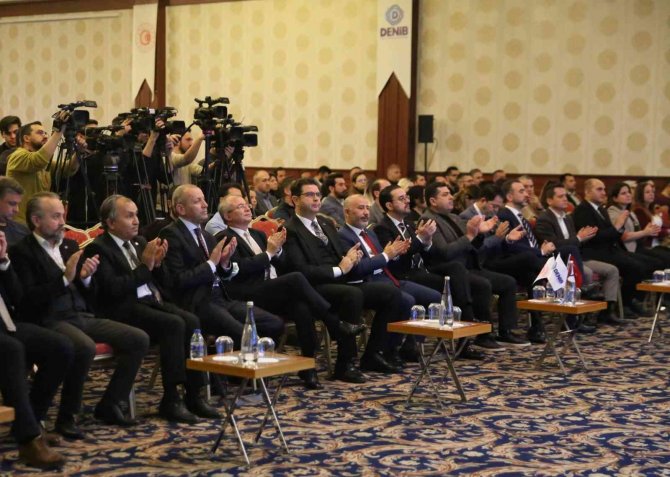 Deni̇b, Üyelerini ‘Yeni Nesil İ̇hracat Destekleri Ve Prefinansman Modeliyle’ Buluşturdu
