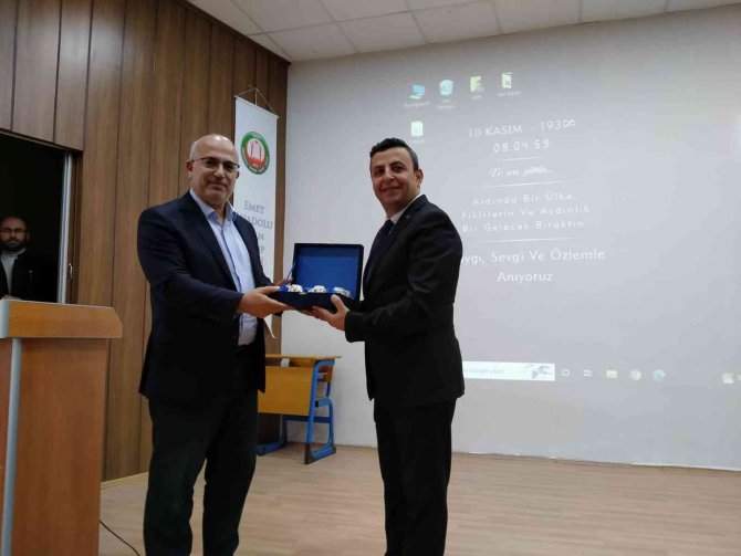 Emet’te Din Görevlilerine, “Ailenin Korunması Ve Aile İ̇çi Şiddetin Önlenmesi" Konulu Seminer