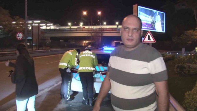 Kadıköy’de Neden Ceza Yediğini Anlamayan Yabancı Uyruklu Sürücü: “Vallahi Anlamadım”