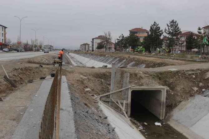 Kanal Kütahya’nın İkinci Etabında Genişletme Çalışmaları