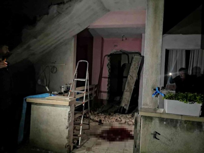 Evi İçin Anlaşmaya Vardığı Çelik Kapı Sonu Oldu