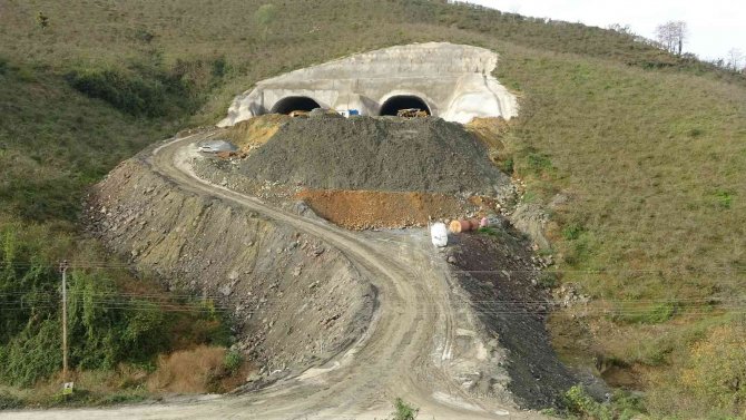 Ordu Çevre Yolu’nda Çalışmalar Sürüyor