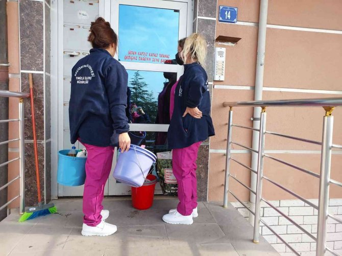 Keçiören Belediyesi’nden ‘Evde Temizlik Hizmeti’