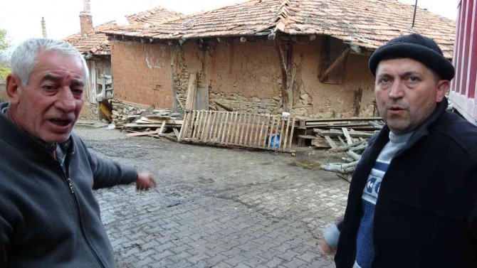 Kütahya’da Kadın Cesedi Bulundu
