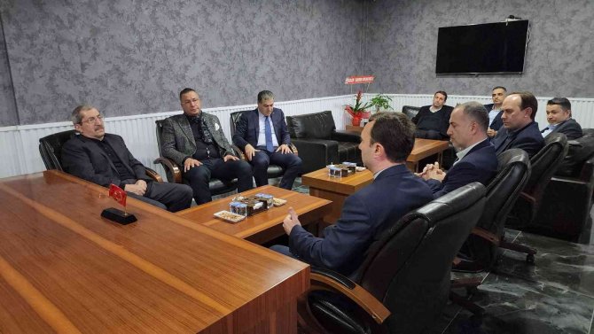 Başkan Vergili’ye Doğum Günü Sürprizi