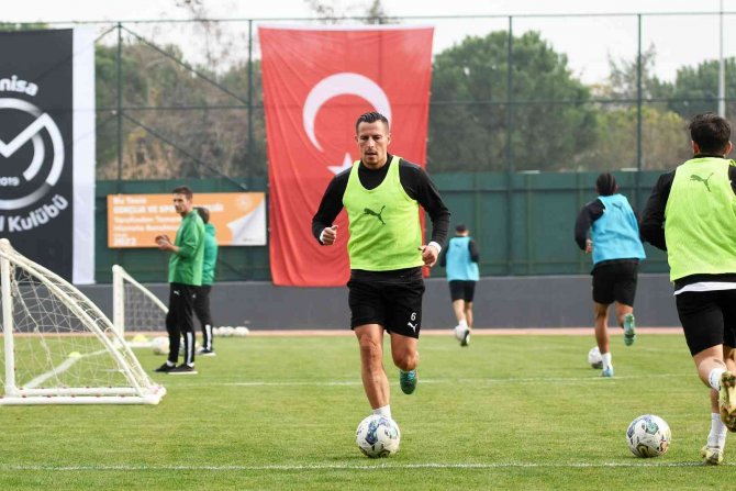 Manisa Fk’da Keçiörengücü Maçının Hazırlıkları Başladı