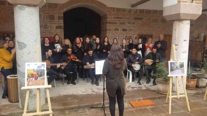 Manisalı Kamu Fotoğrafçılarından Fotoğraf Sergisi