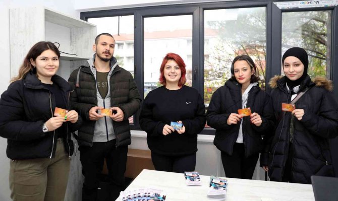 İ̇kametini Menteşe’ye Aldırana Ücretsiz Kent Kart