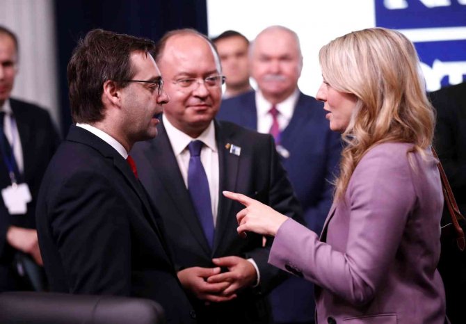 Nato Genel Sekreteri Stoltenberg: “Çıkarlarımıza Uygun Olduğu Sürece Çin İle İlişkilerimizi Sürdüreceğiz”