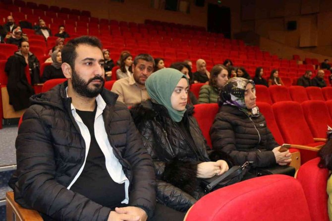 Öğretmenlere Uygulamalı Diyabet Eğitim Verildi