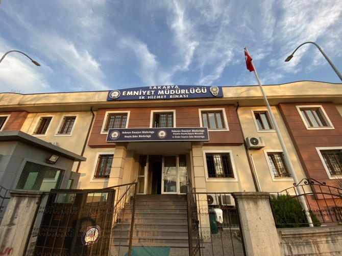 Genç Kıza Cinsel Taciz Dehşeti: Ellerini Bağlayıp Taciz Etmeye Çalışmış