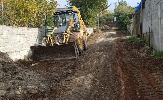 Başkan Eryılmaz; "Samandağ İçin İlk Günkü Heyecanla Çalışıyoruz"