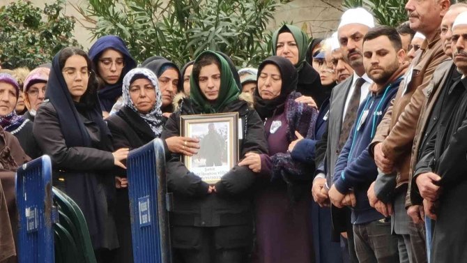Pençe-kilit Operasyonu’nda Şehit Olan Halil İ̇brahim Yiğit Son Yolculuğuna Uğurlandı