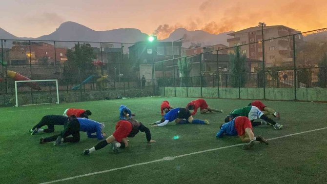 Siirt’te Tek Kadın Futbol Başkanı Destek Bekliyor