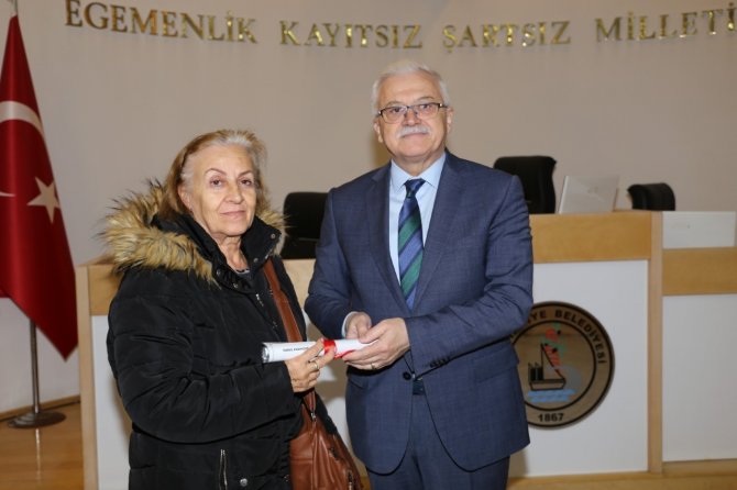 Burhaniye’de 40 Yıllık Tapu Hasreti Sona Erdi