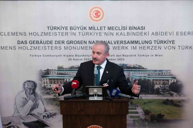 Tbmm Başkanı Şentop, Viyana’da Tbmm Binasının Yapımını Anlatan Serginin Açılışını Yaptı