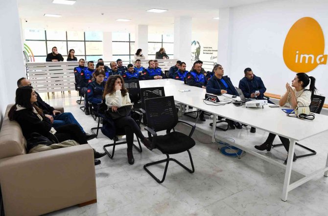 Tepebaşı Personeline İletişim Becerileri Eğitimi