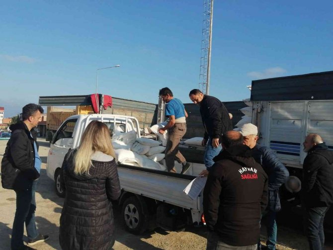 Türkelili Arıcılara 20 Ton Toz Şeker Dağıtıldı