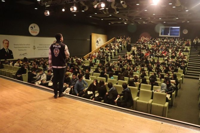 Yalova Polisinden ‘Her Şey Sizinle Güzel Projesi’