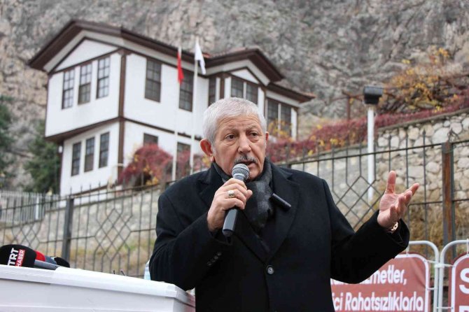 Amasya Belediyesi Tarihi Hatuniye Mahallesi’nde Sokak Sağlıklaştırma Projesi Başlattı