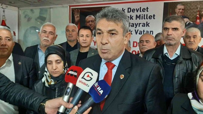 Muhtarlar Federasyonu Başkanı Taş, Siyasete Atıldı