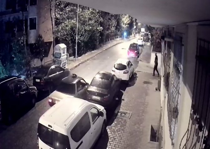 Gösterge Paneli Çalınan Aracını Tamirden Çıkardı, Bu Seferde Alkollü Bir Şahıs Çarptı