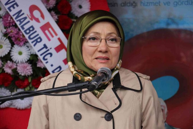 Başkan Atay Kitap Kafe’yi Hizmete Açtı, Hanımevi İçin ’Söz’ Verdi