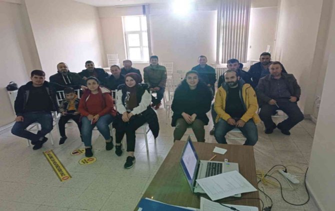 Gediz’de Sürü Yönetimi Kursu Verildi