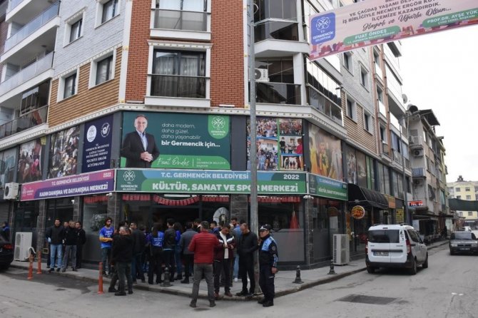Germencik’te Kütüphane Açılışına Yoğun İlgi