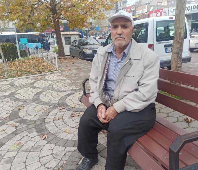 Baba, 15 Yaşındaki Kızının Bulunmasını İstiyor