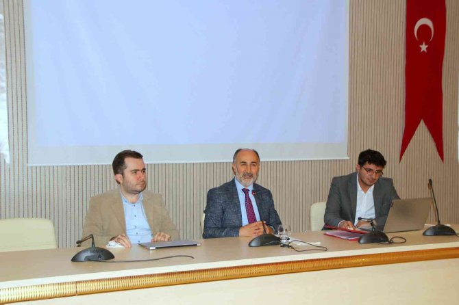 Yabancı Öğrenciler İçin Tanışma Toplantısı Düzenlendi
