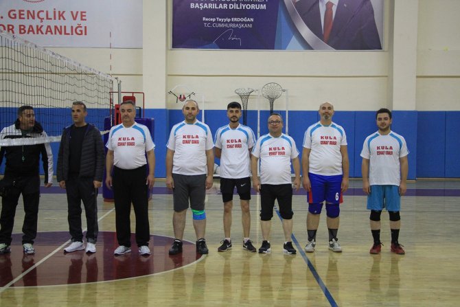 Kula Kaymakamlığı Voleybol Turnuvasında Anlamlı Mesaj