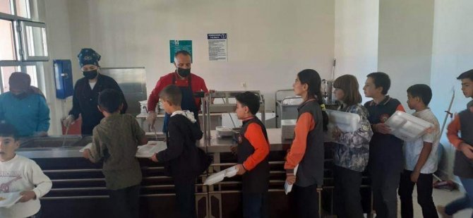 Erzurum’da 13 Bin Öğrenciye Ücretsiz Yemek